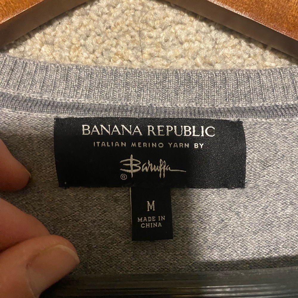 BR Men’s Merino Wool Sweater - Picture 3 of 3